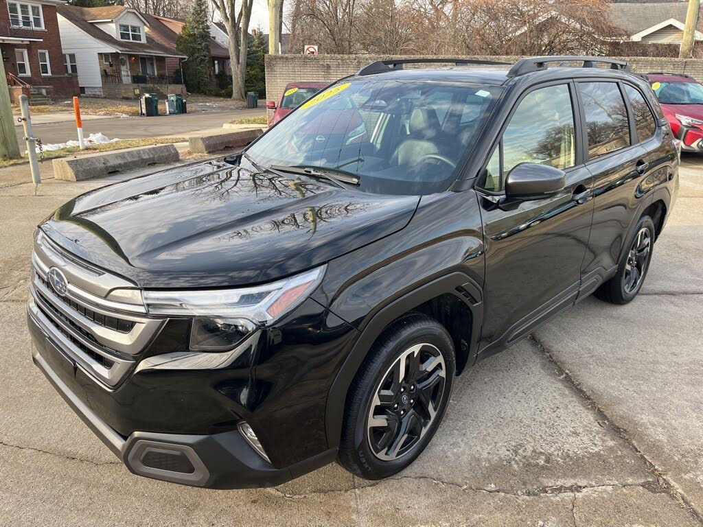 2025 Subaru Forester Limited Crossover AWD