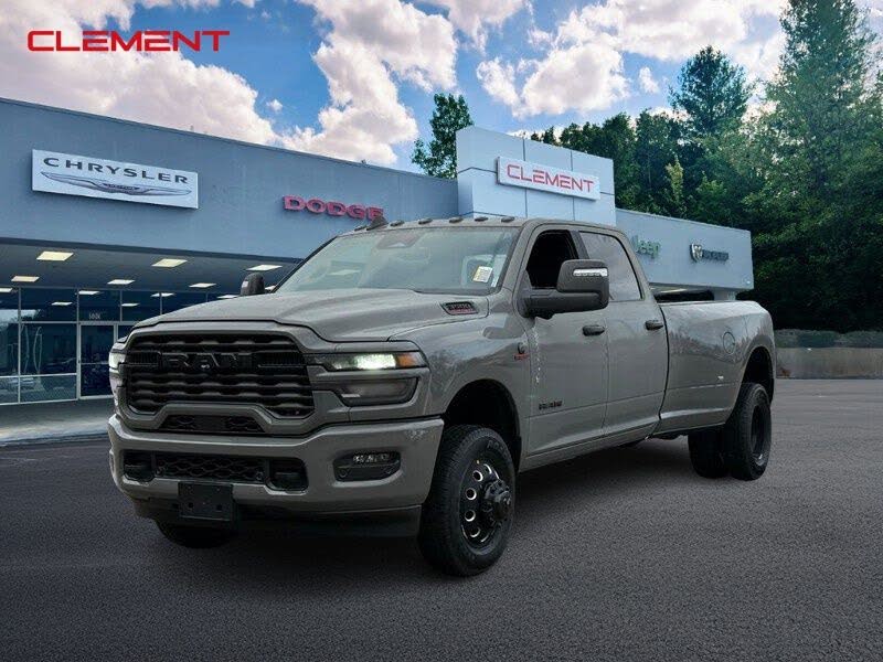 2026 RAM 3500 Big Horn Crew Cab LB DRW 4WD
