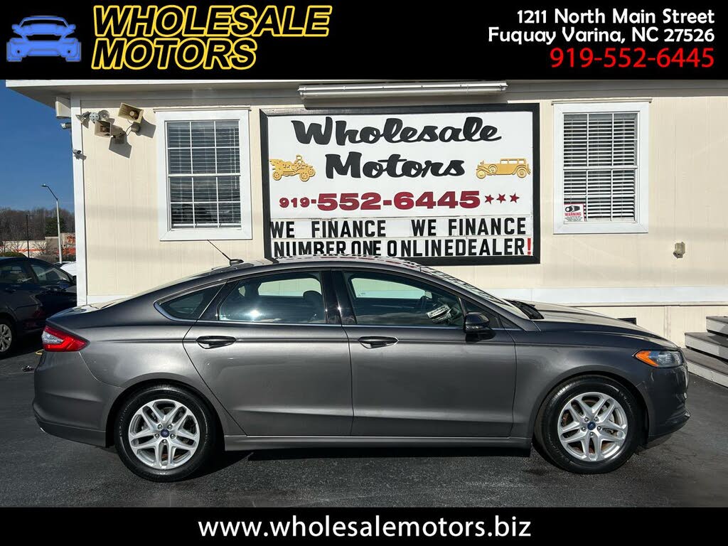 2014 Ford Fusion SE