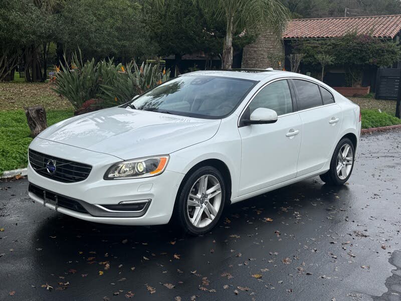 2015 Volvo S60 T5 Platinum