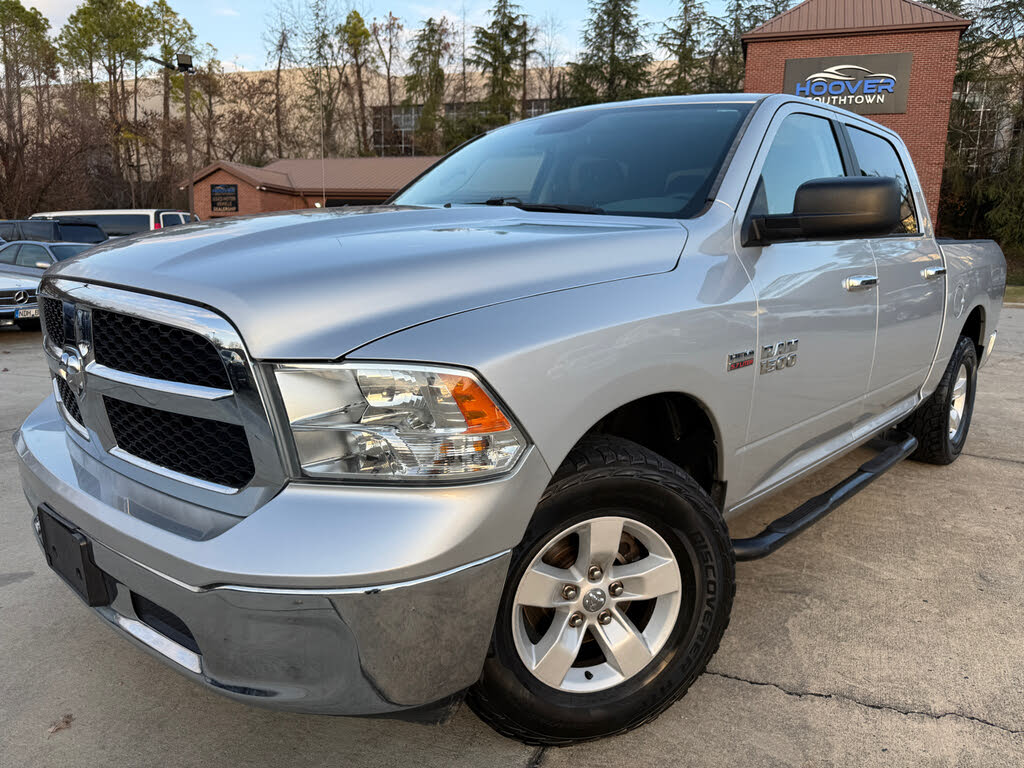 2017 RAM 1500 SLT Crew Cab 4WD