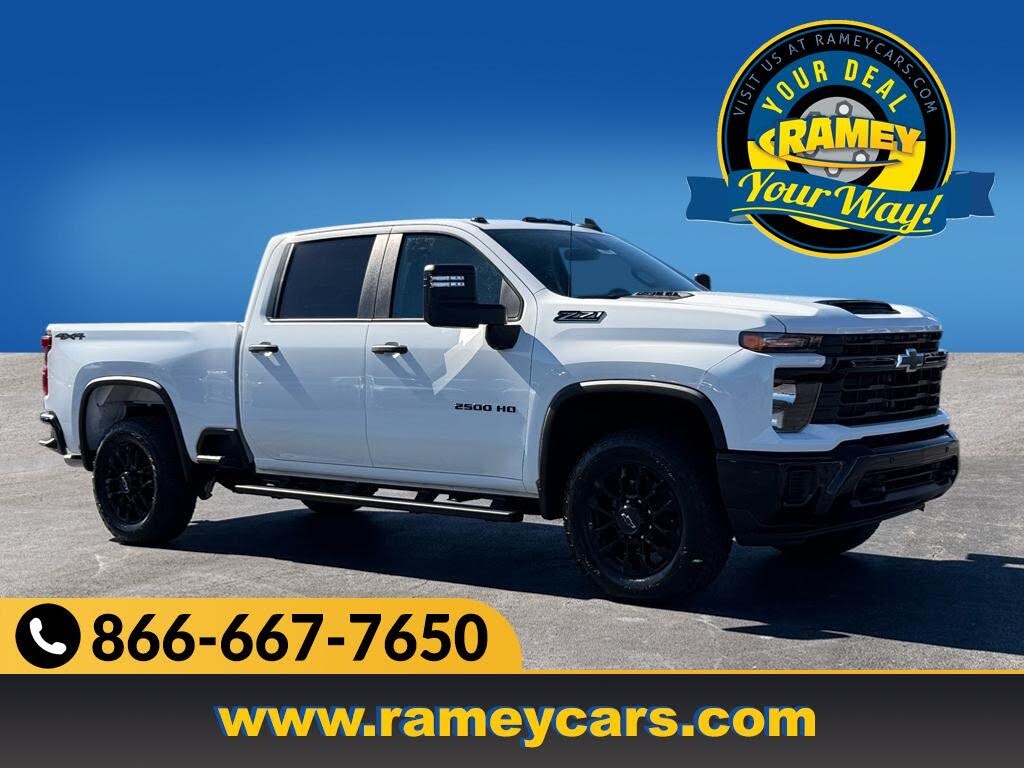 2026 Chevrolet Silverado 2500HD Custom Crew Cab 4WD