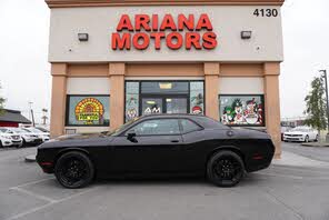 Dodge Challenger SXT RWD