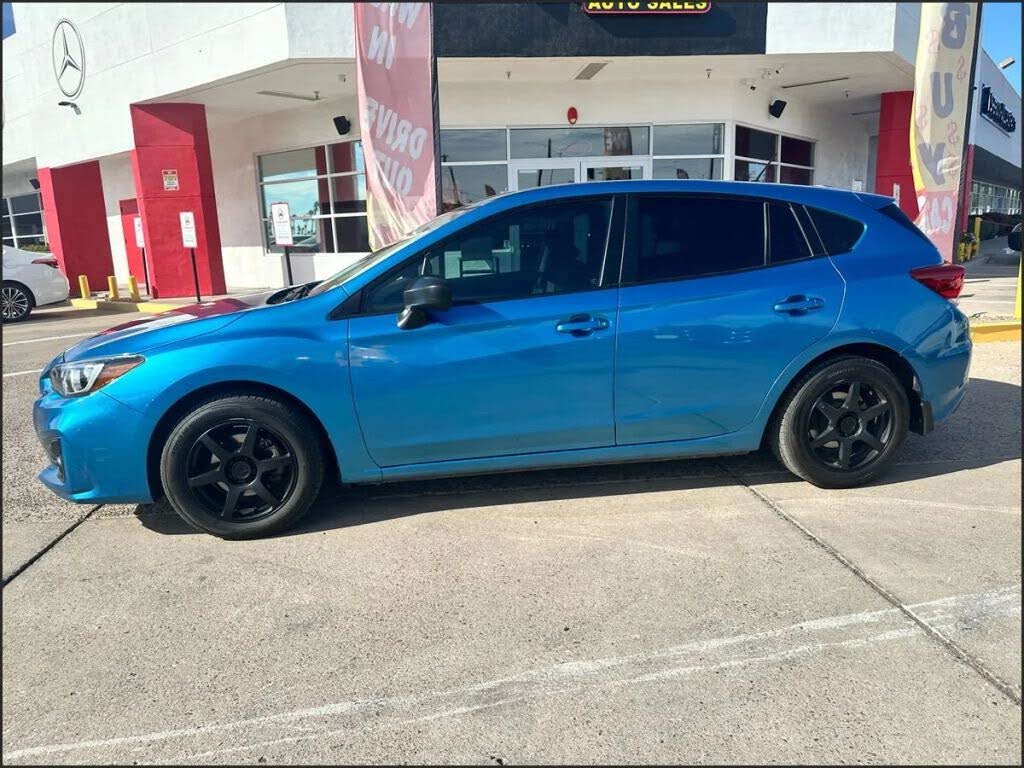2017 Subaru Impreza 2.0i Hatchback