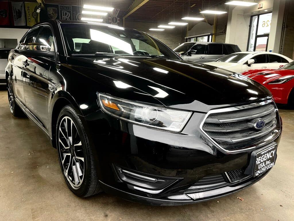 2019 Ford Taurus Limited AWD