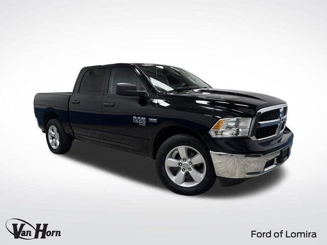 2022 RAM 1500 Classic SLT Crew Cab 4WD
