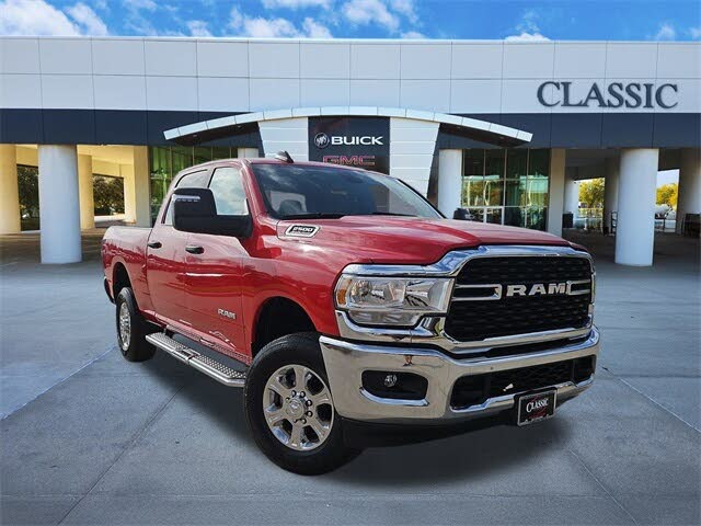 2024 RAM 2500 Big Horn Crew Cab 4WD