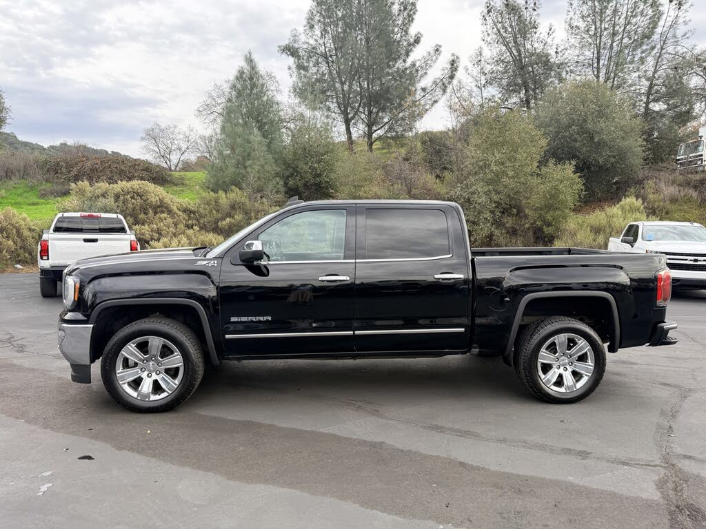 2017 GMC Sierra 1500 SLT Crew Cab 4WD