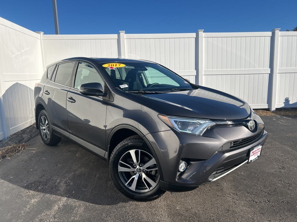 2017 Toyota RAV4 XLE AWD