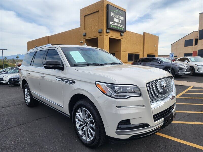 2023 Lincoln Navigator Standard RWD