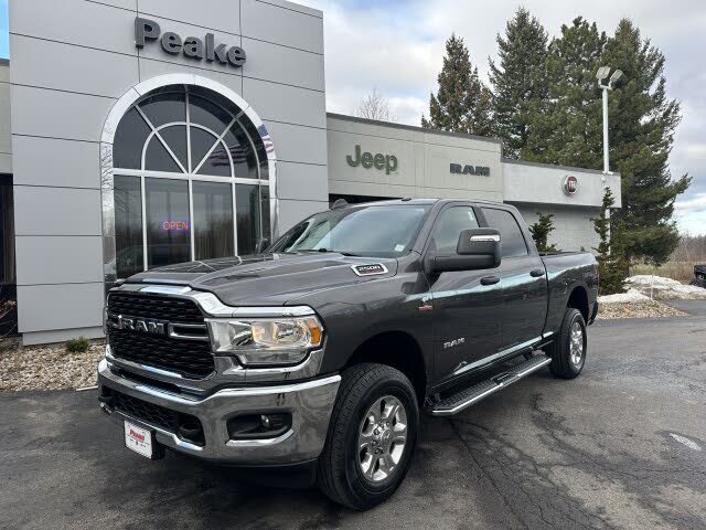 2024 RAM 2500 Big Horn Crew Cab 4WD