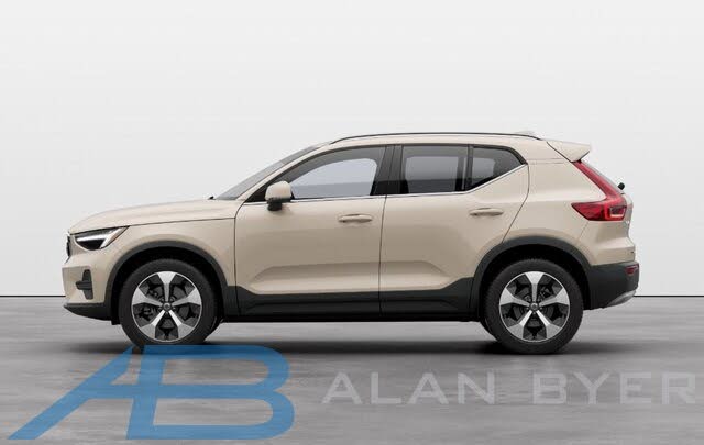 2025 Volvo XC40 B5 Core Bright Theme AWD