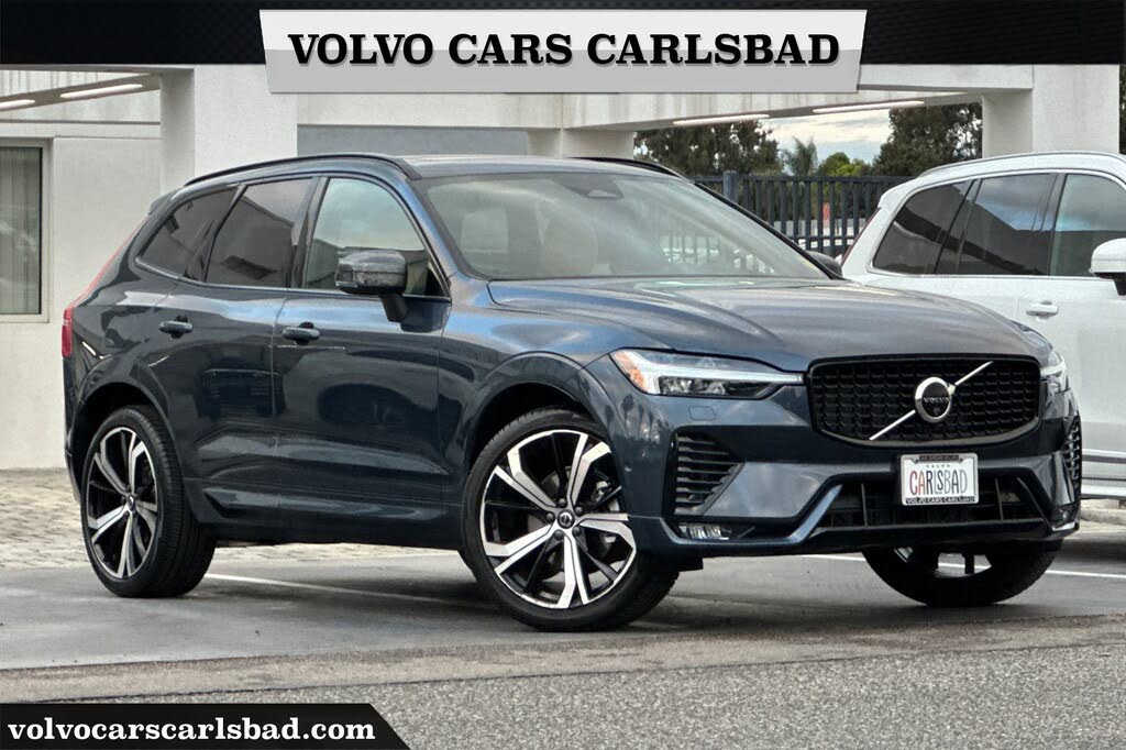 2025 Volvo XC60 B5 Ultra Dark Theme AWD