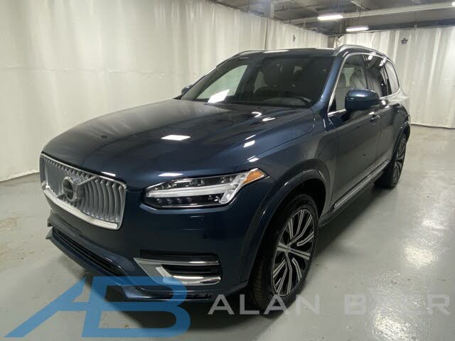 2025 Volvo XC90 B5 Plus Bright Theme AWD