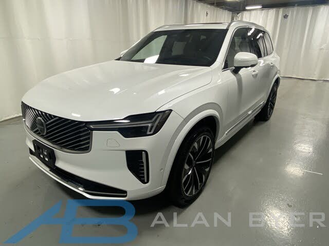 2025 Volvo XC90 B6 Plus Bright Theme 7-Passenger AWD