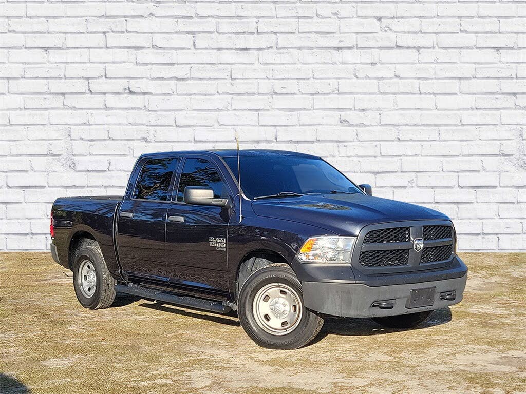 2019 RAM 1500 Classic Tradesman Crew Cab 4WD