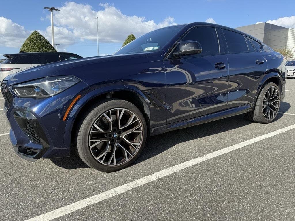 2022 BMW X6 M AWD