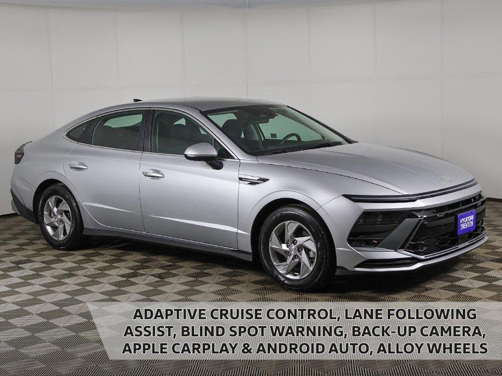 2025 Hyundai Sonata SE FWD