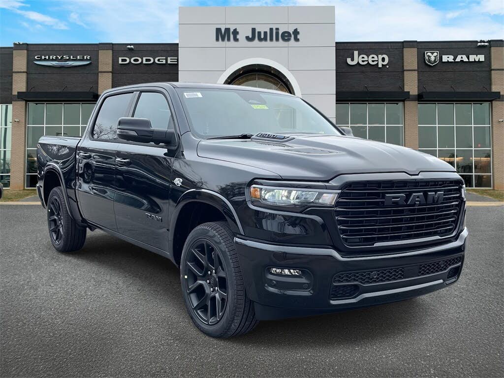 2026 RAM 1500 Laramie Crew Cab 4WD