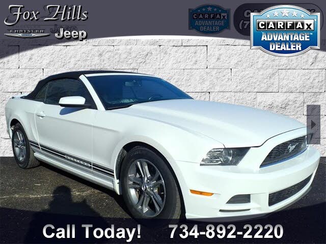2014 Ford Mustang V6 Premium Convertible RWD