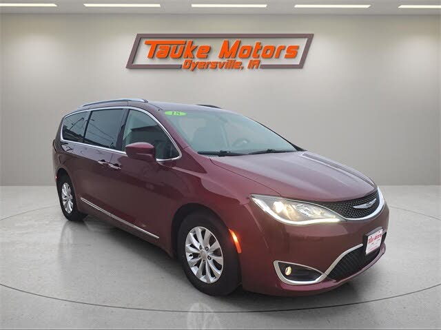 2018 Chrysler Pacifica Touring L FWD