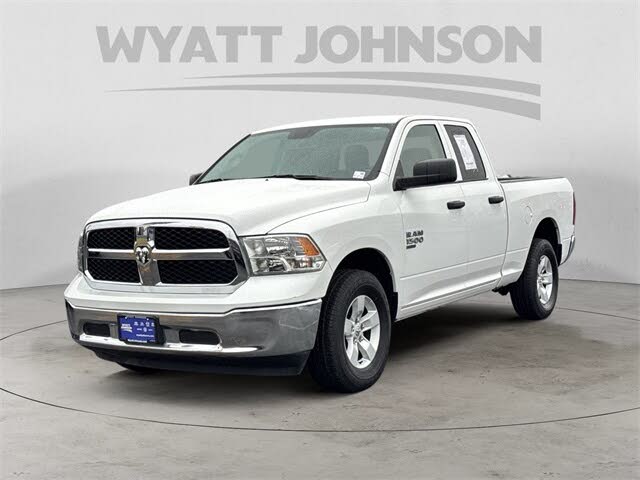 2024 RAM 1500 Classic SLT Quad Cab 4WD