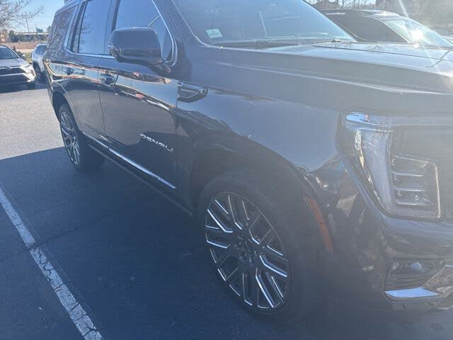 2025 GMC Yukon Denali Ultimate 4WD