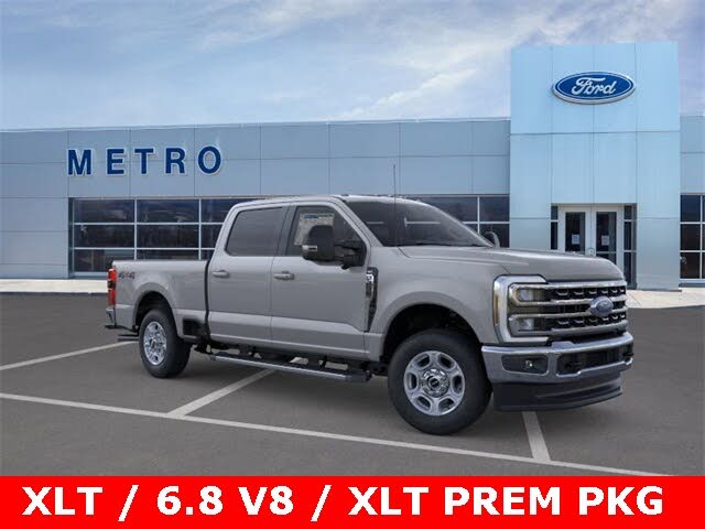 2026 Ford F-250 Super Duty XLT Crew Cab 4WD