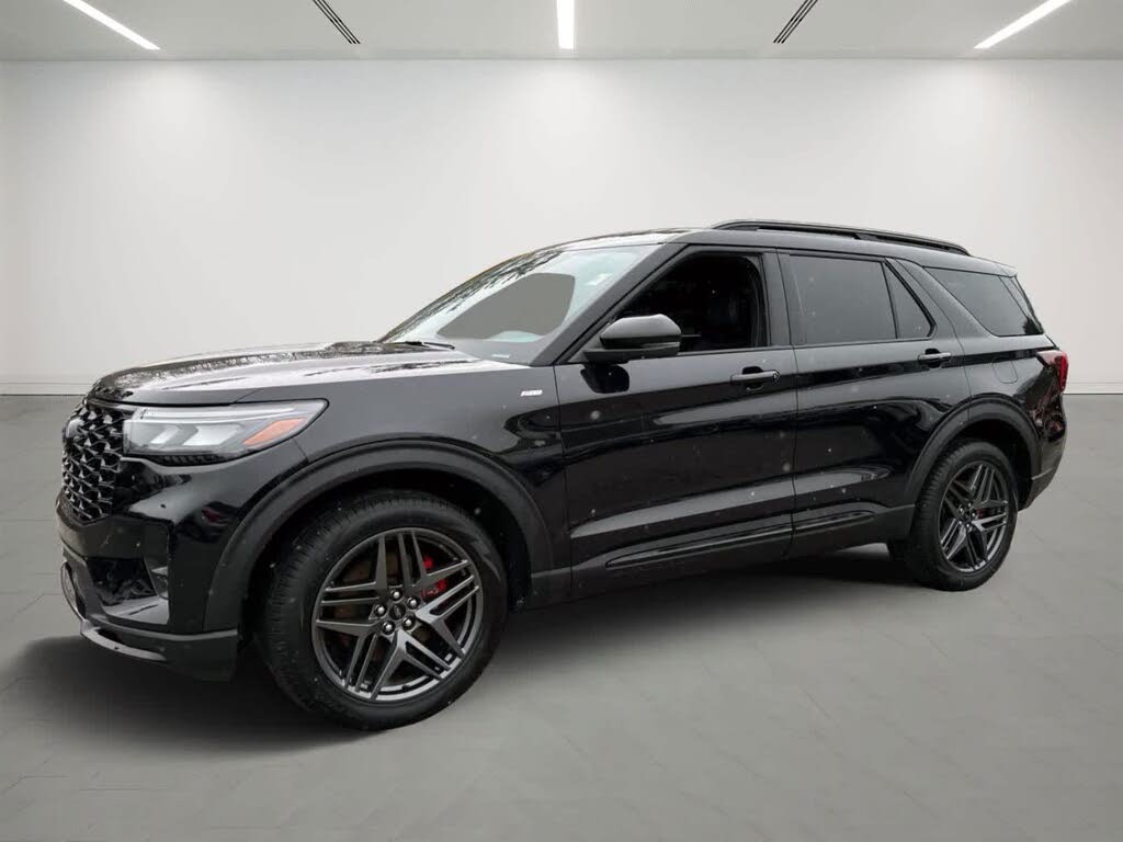 2025 Ford Explorer ST-Line AWD