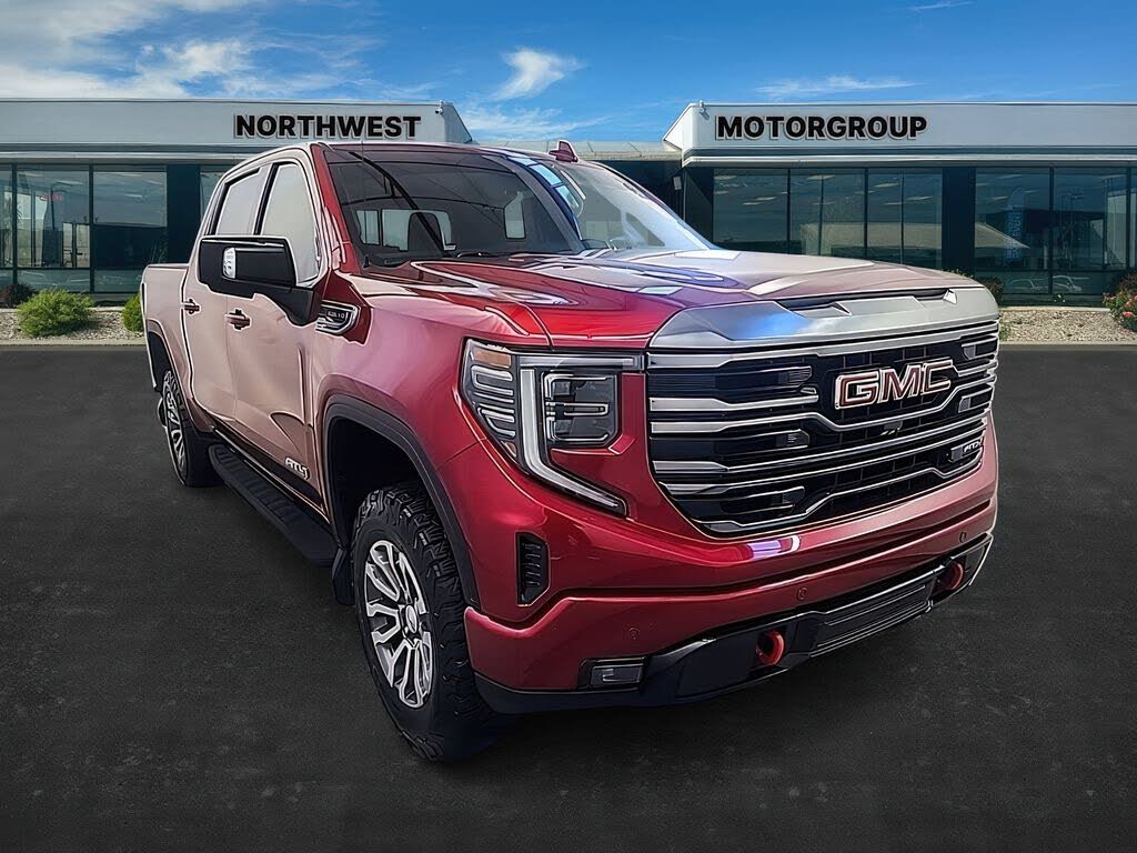 2022 GMC Sierra 1500 AT4 Crew Cab 4WD