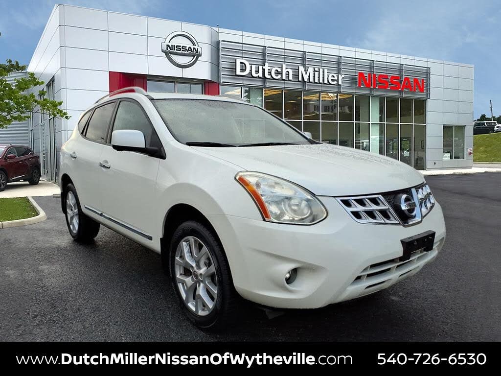 2013 Nissan Rogue SV with SL AWD