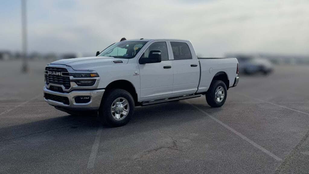 2026 RAM 2500 Tradesman Crew Cab 4WD