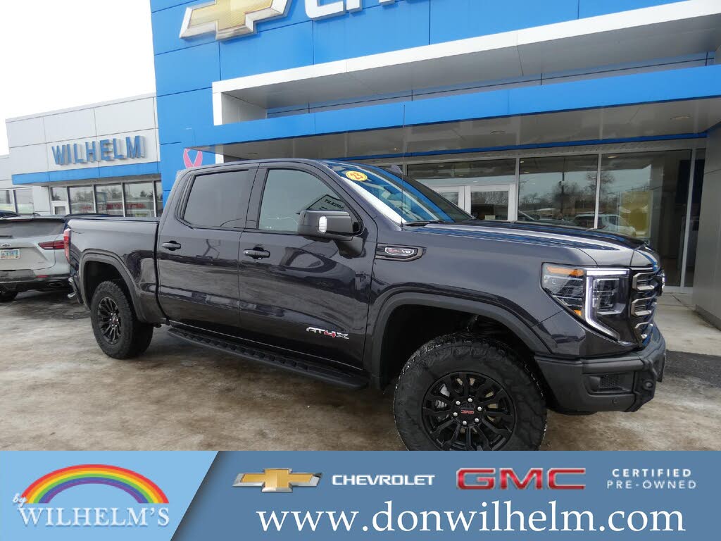 2023 GMC Sierra 1500 AT4X Crew Cab 4WD