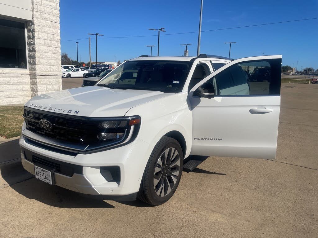 2025 Ford Expedition Platinum 4WD