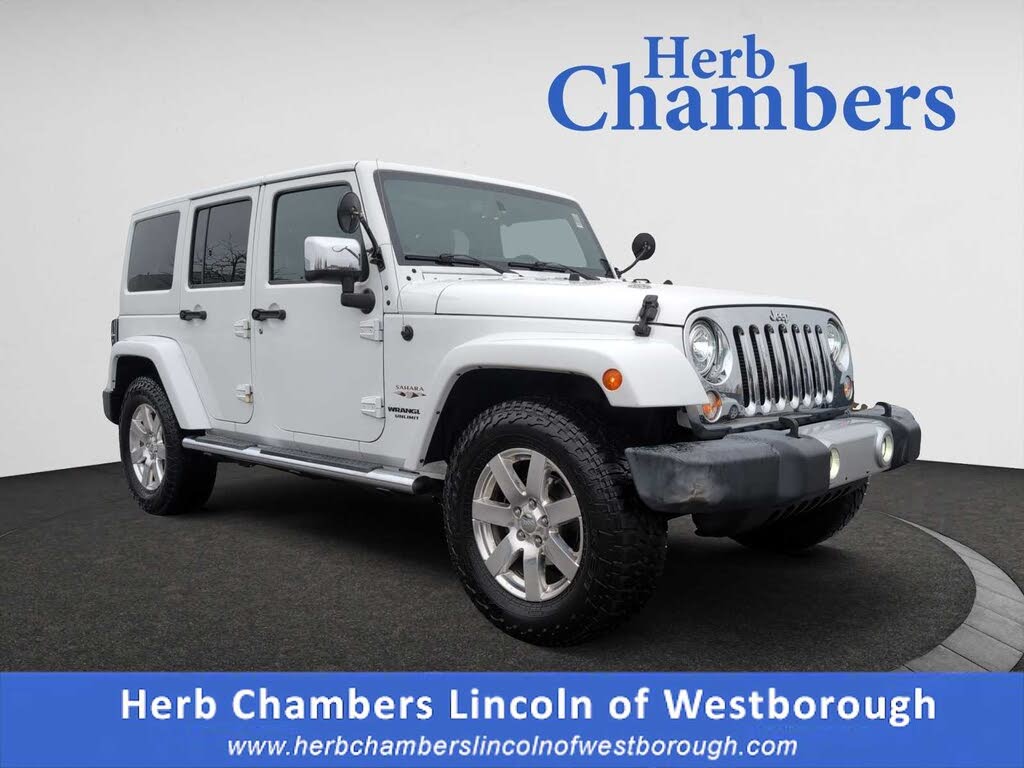 2017 Jeep Wrangler Unlimited Sahara 4WD