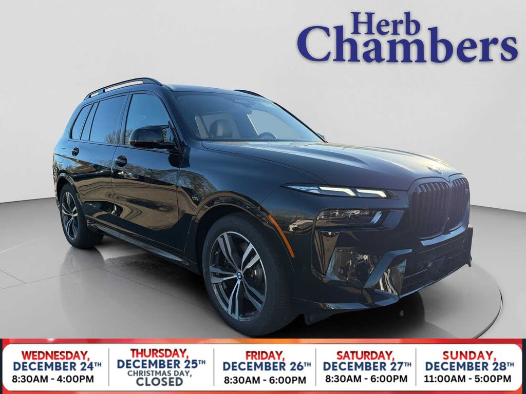 2026 BMW X7 M60i AWD