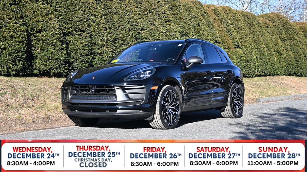 2024 Porsche Macan T AWD