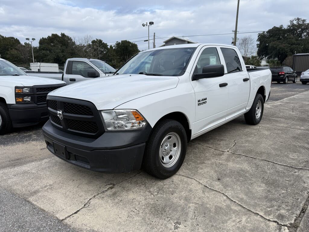 2017 RAM 1500 Tradesman Crew Cab RWD
