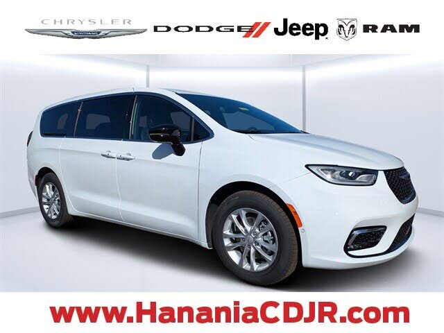 2026 Chrysler Pacifica Select FWD