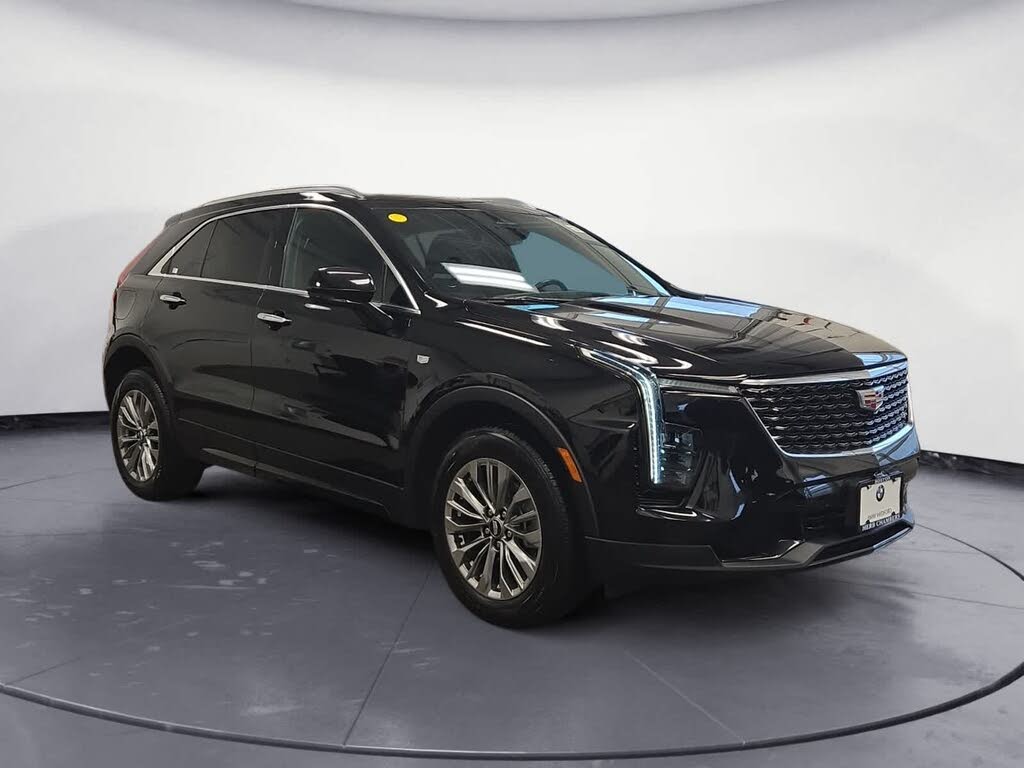 2024 Cadillac XT4 Premium Luxury AWD