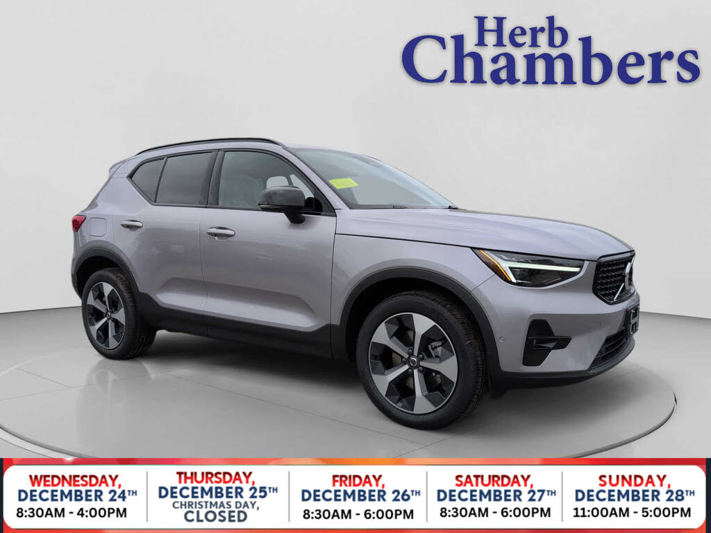 2026 Volvo XC40 B5 Plus AWD