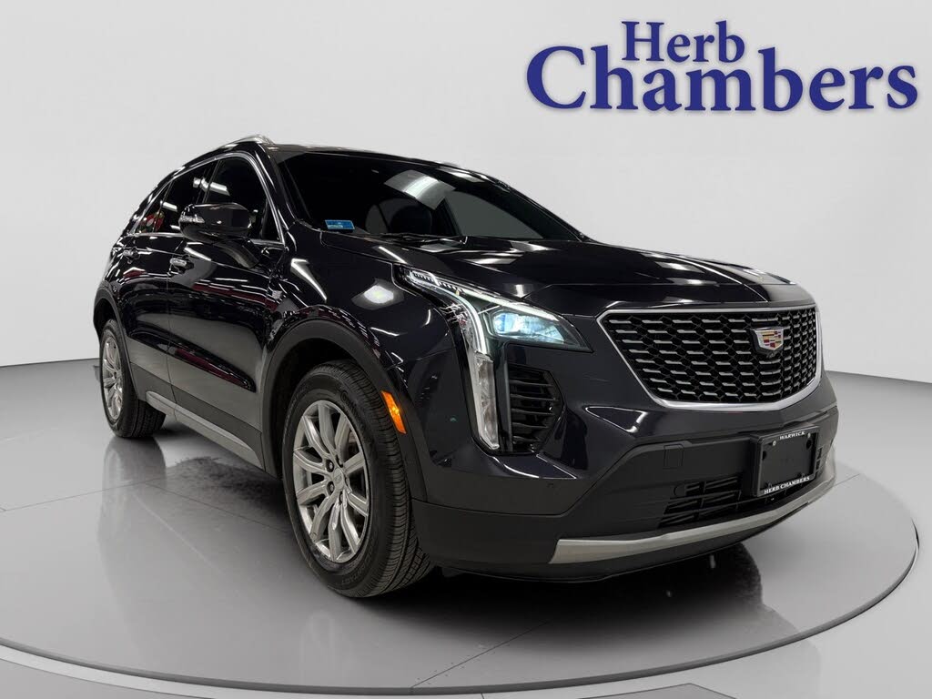 2022 Cadillac XT4 Premium Luxury AWD