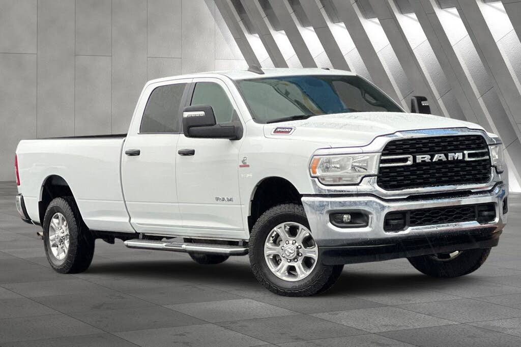 2024 RAM 3500 Big Horn Crew Cab LB 4WD