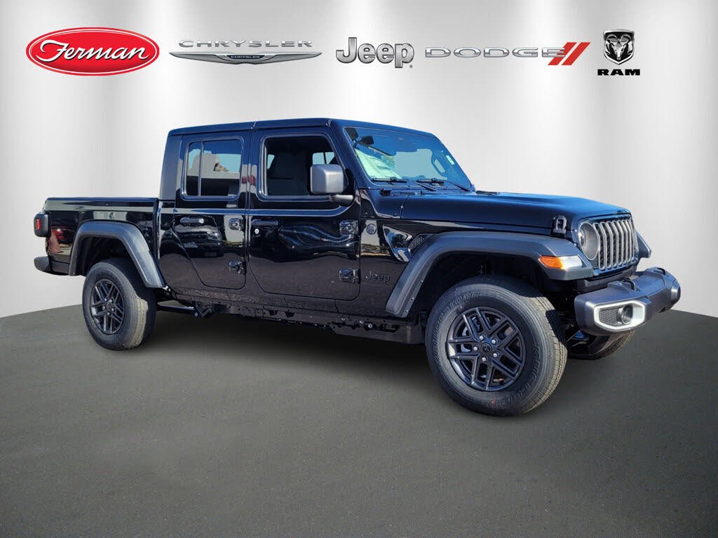 2026 Jeep Gladiator Sport S Crew Cab 4WD