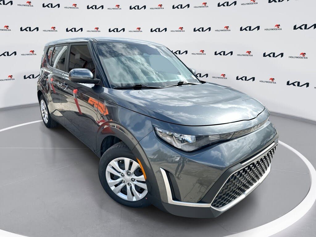 2023 Kia Soul LX FWD