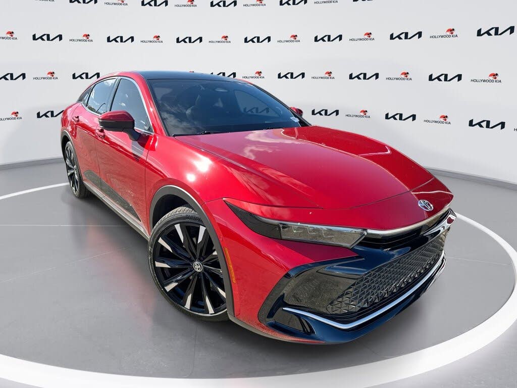 2023 Toyota Crown Platinum AWD