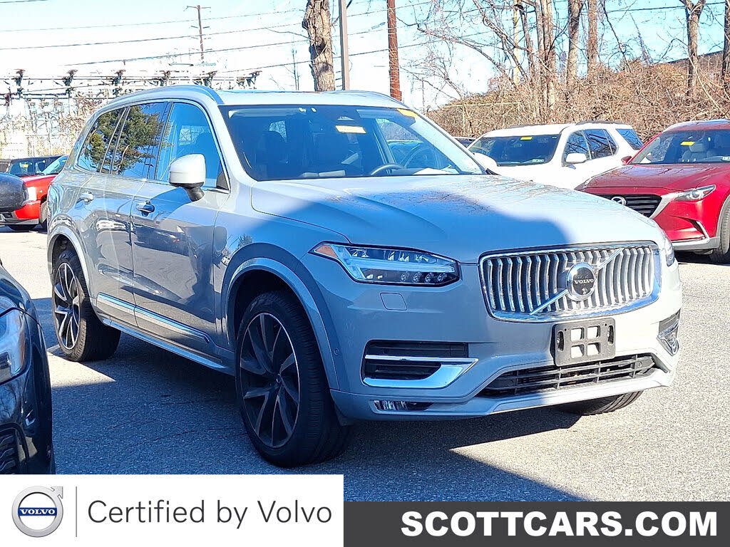 2024 Volvo XC90 B5 Plus Bright Theme AWD
