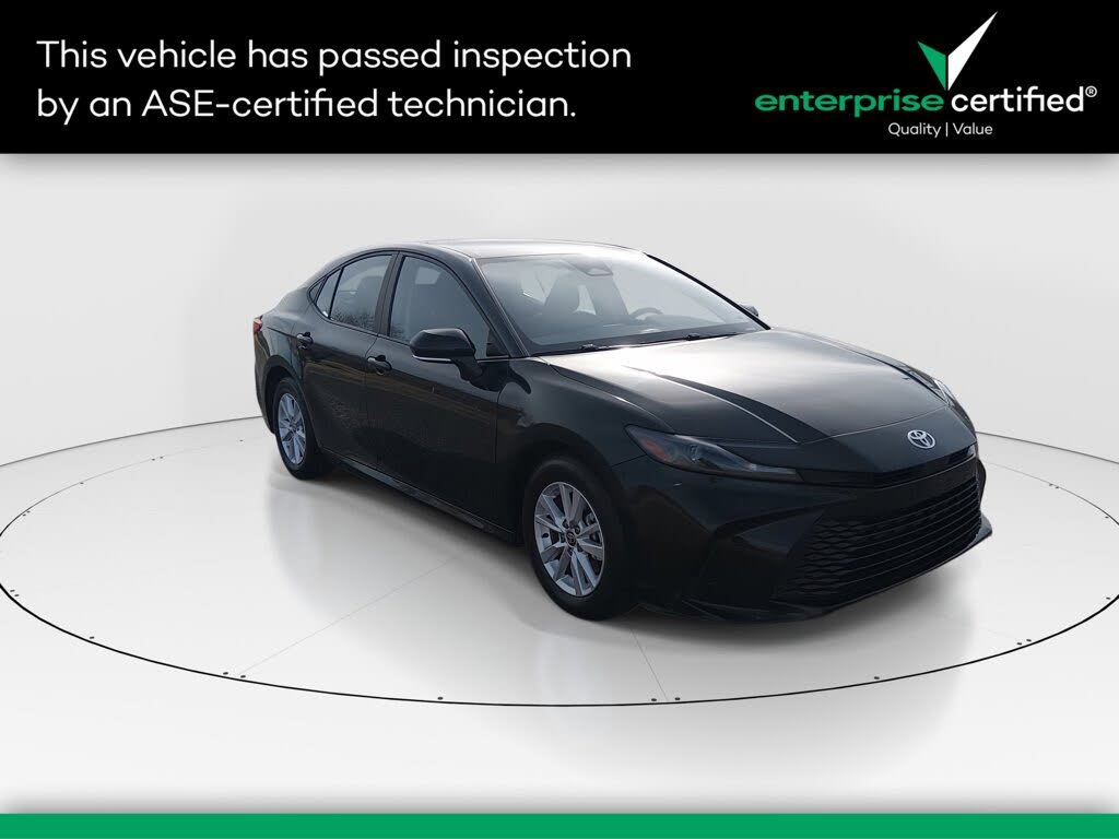 2025 Toyota Camry LE FWD