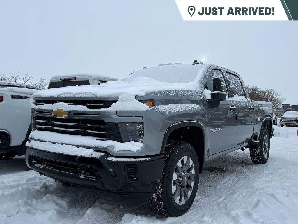 2026 Chevrolet Silverado 2500HD Custom Crew Cab 4WD