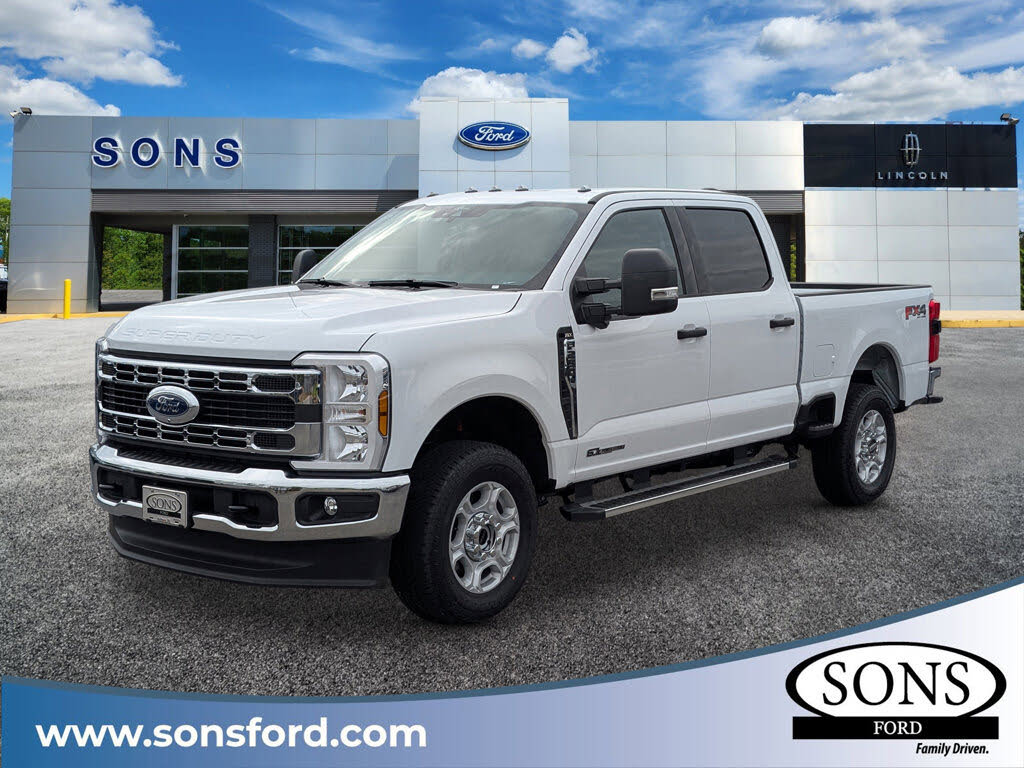 2026 Ford F-250 Super Duty XLT Crew Cab 4WD